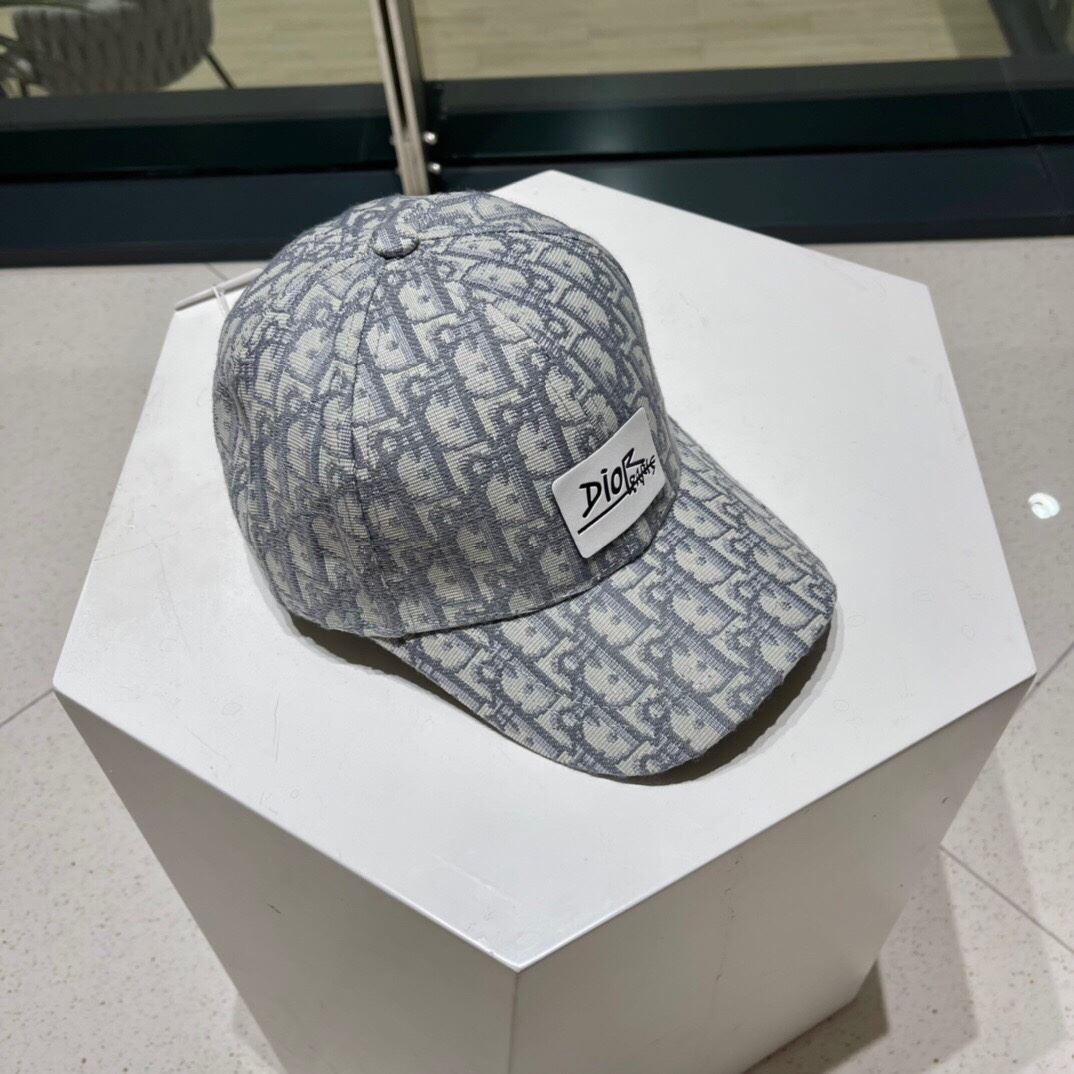 Christian Dior Caps